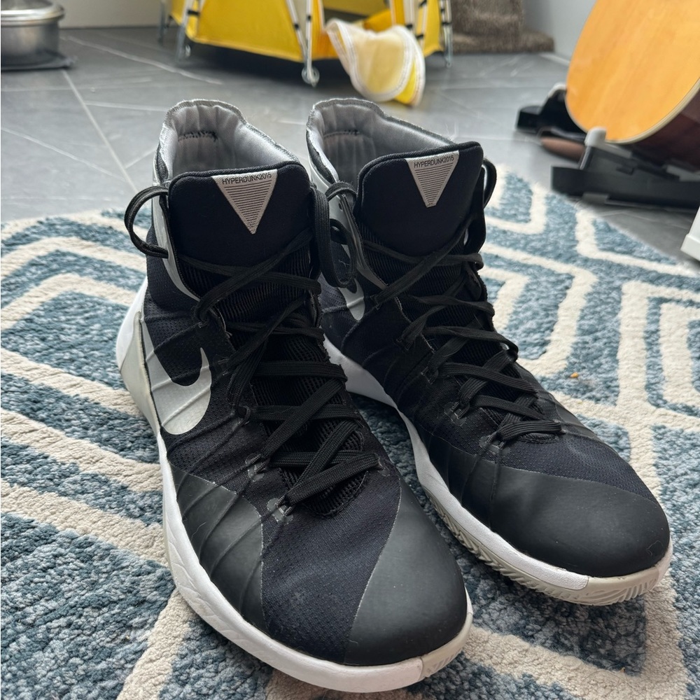 Nike Hyperdunk 2015 Men’s Size 11